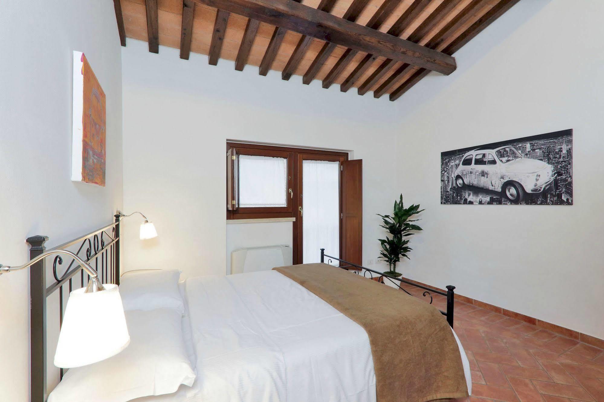 Borgo Papareschi Aparthotel